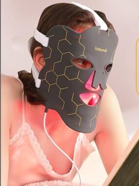 Hottoerak LED Face Mask Therapy Mask with Red Light and near-infrared light